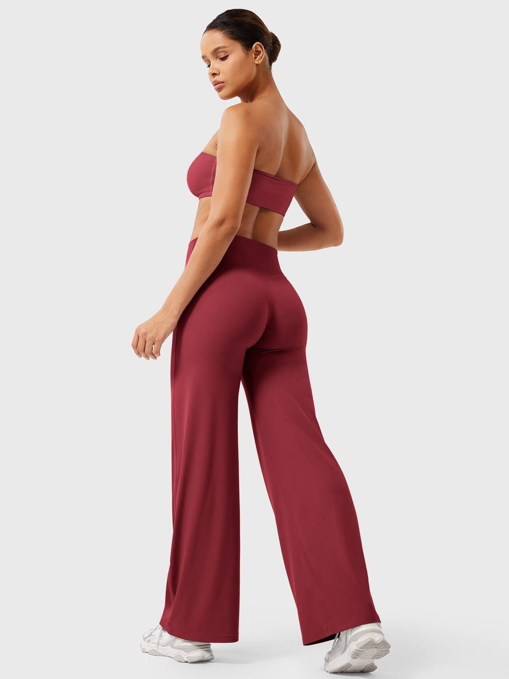 Livia Straight-Leg Leggings