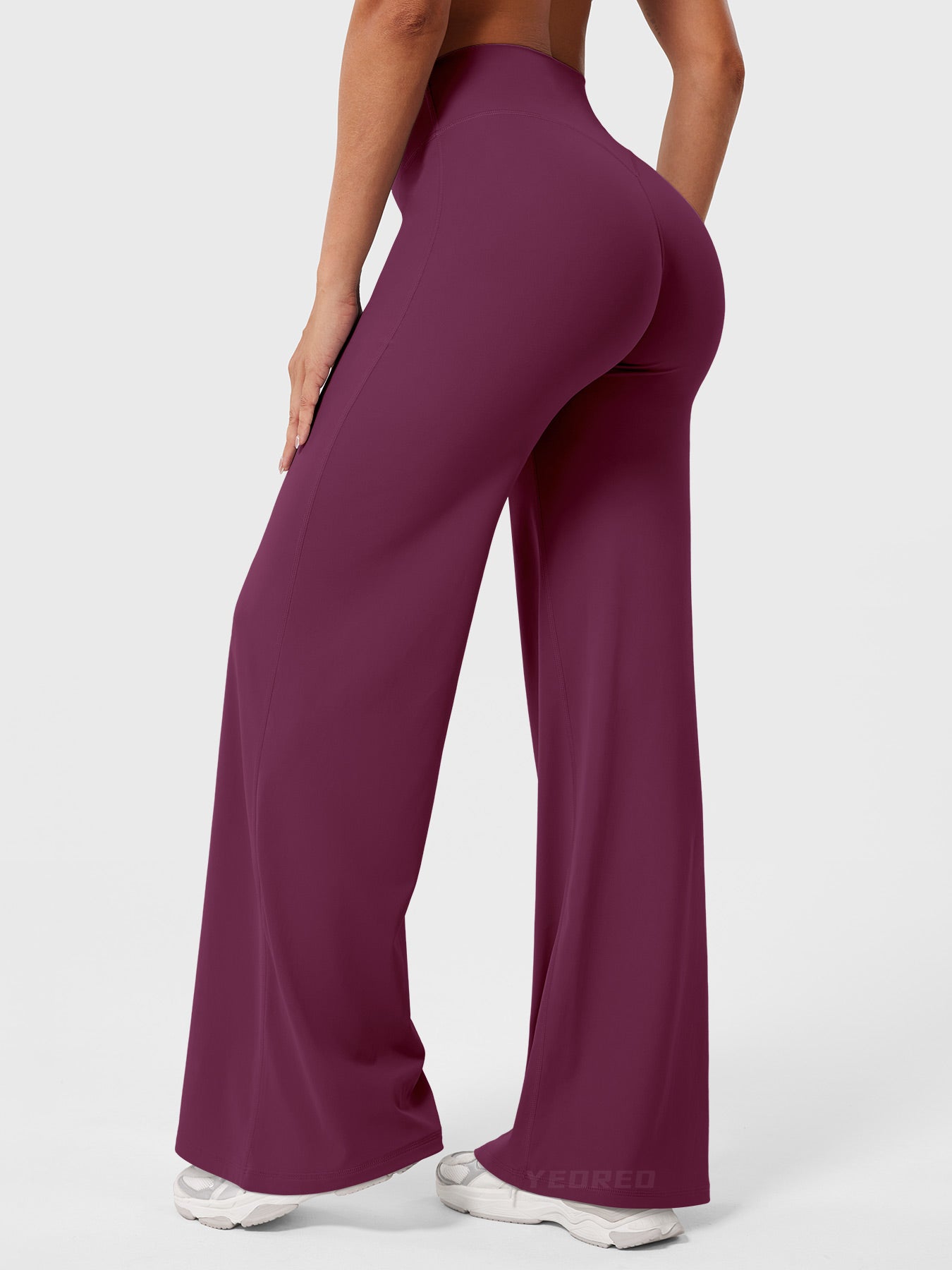 Livia Straight-Leg Leggings