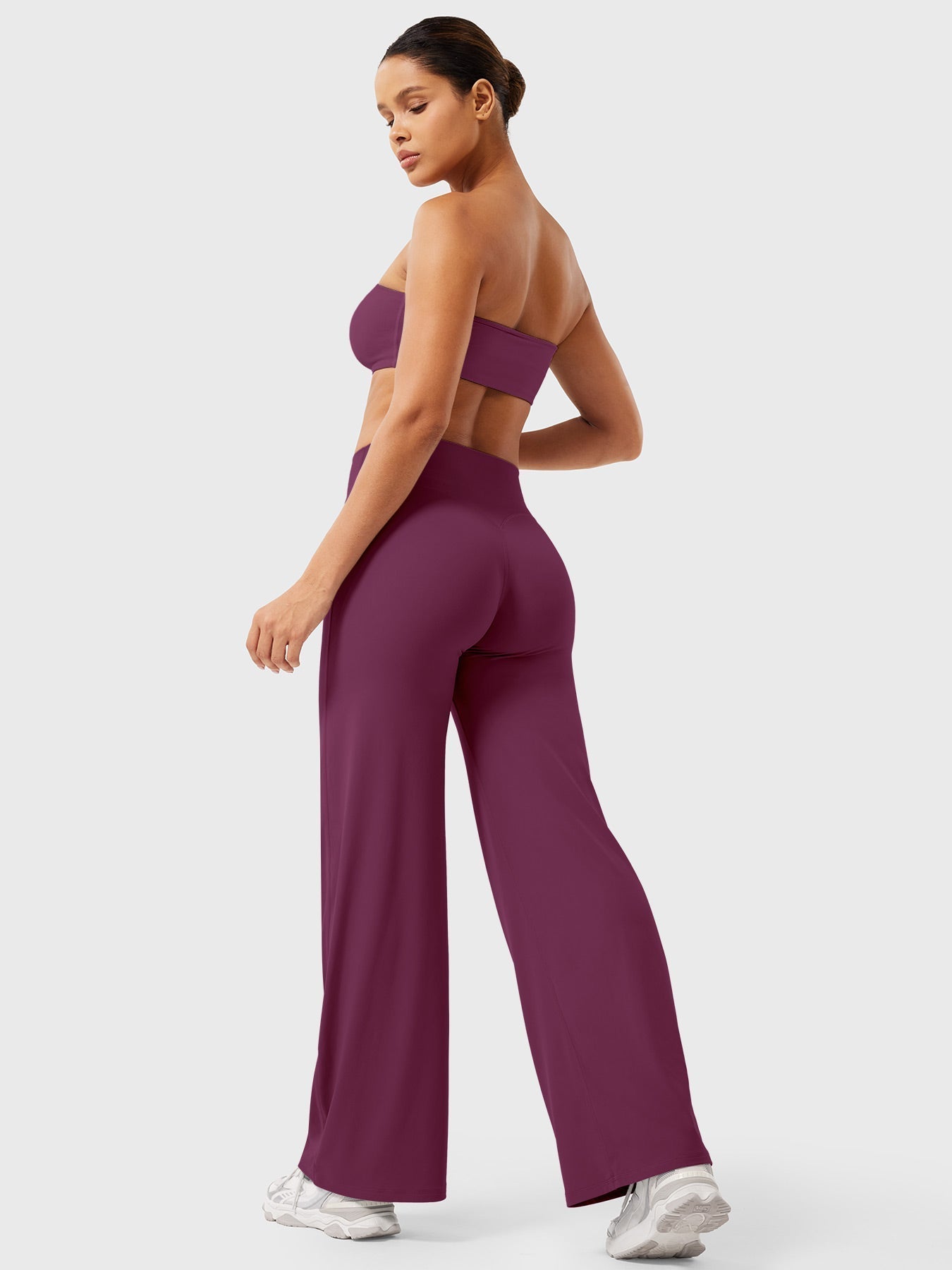 Livia Straight-Leg Leggings