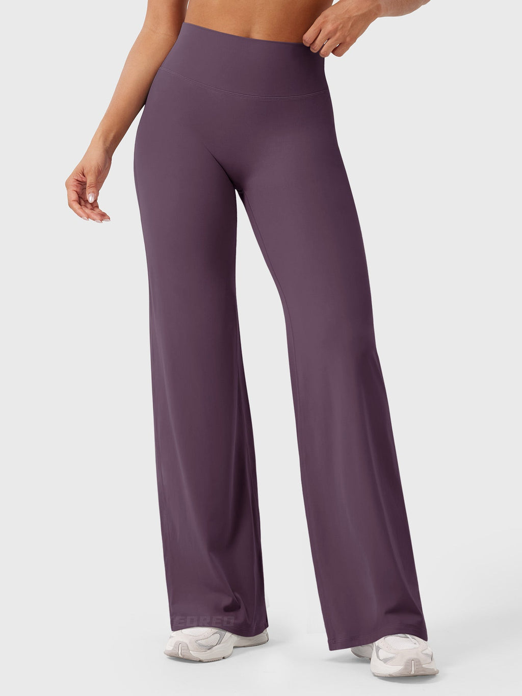Livia Straight-Leg Leggings