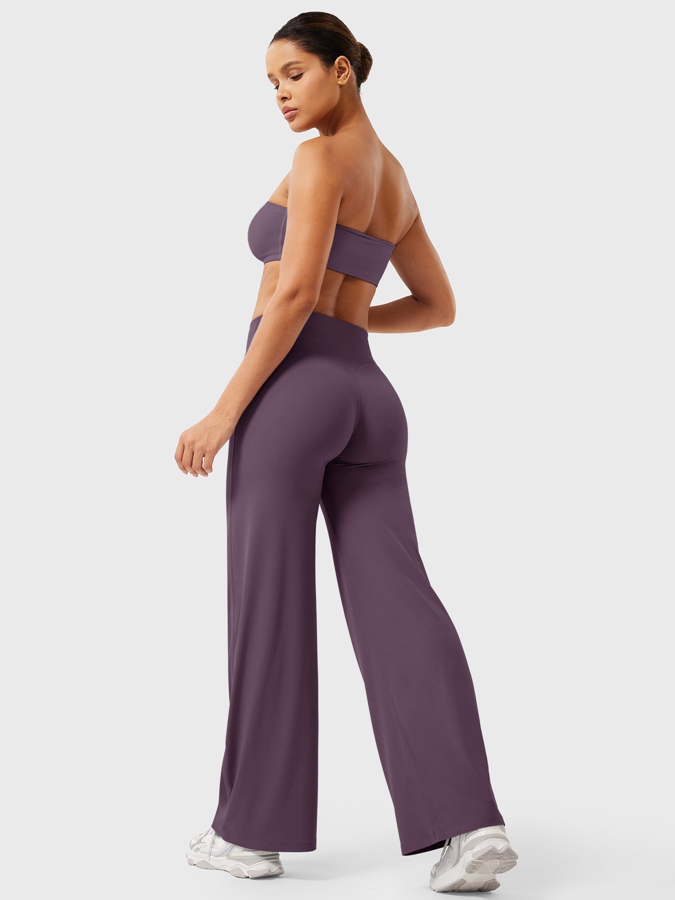 Livia Straight-Leg Leggings