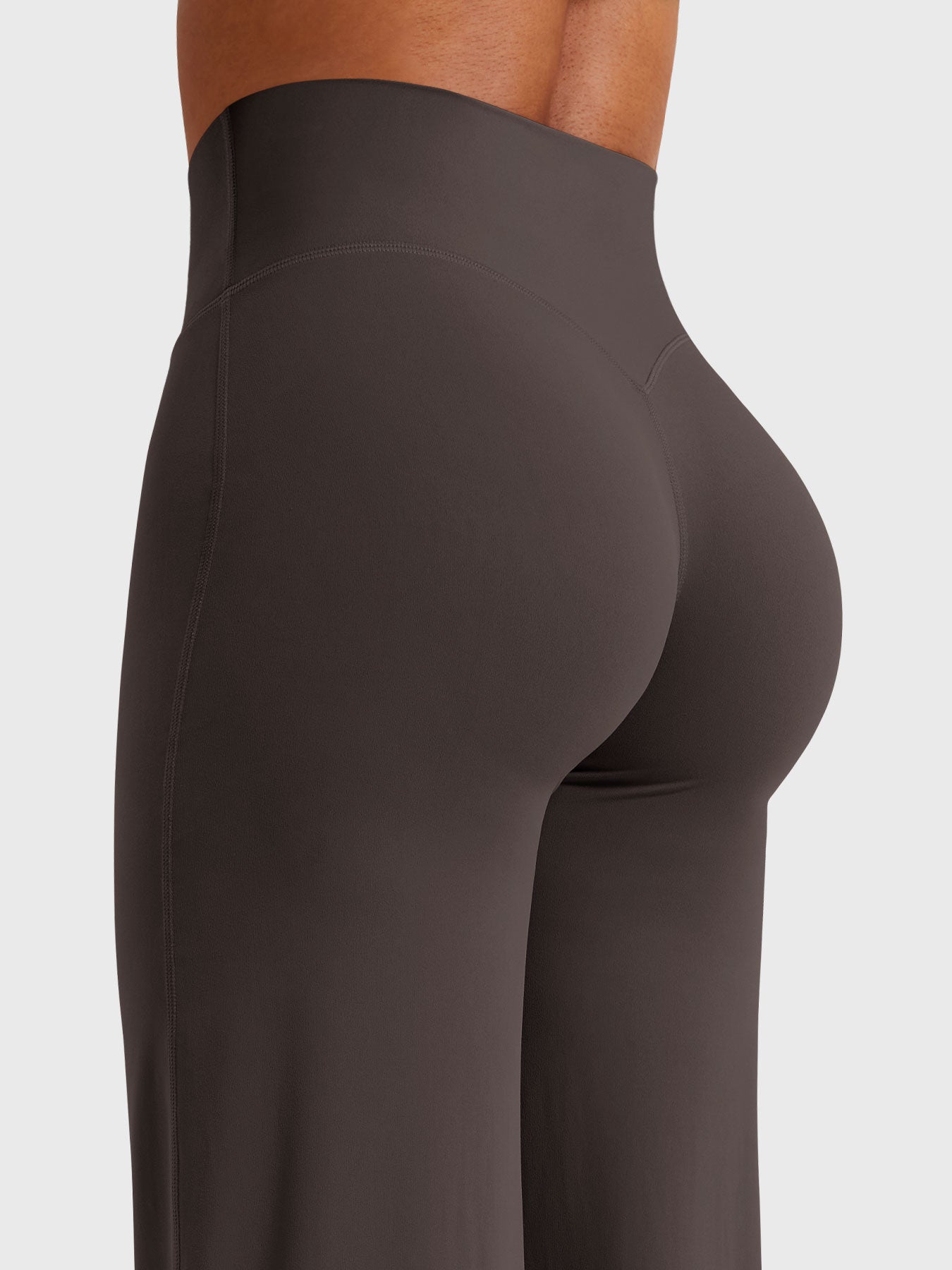Livia Straight-Leg Leggings