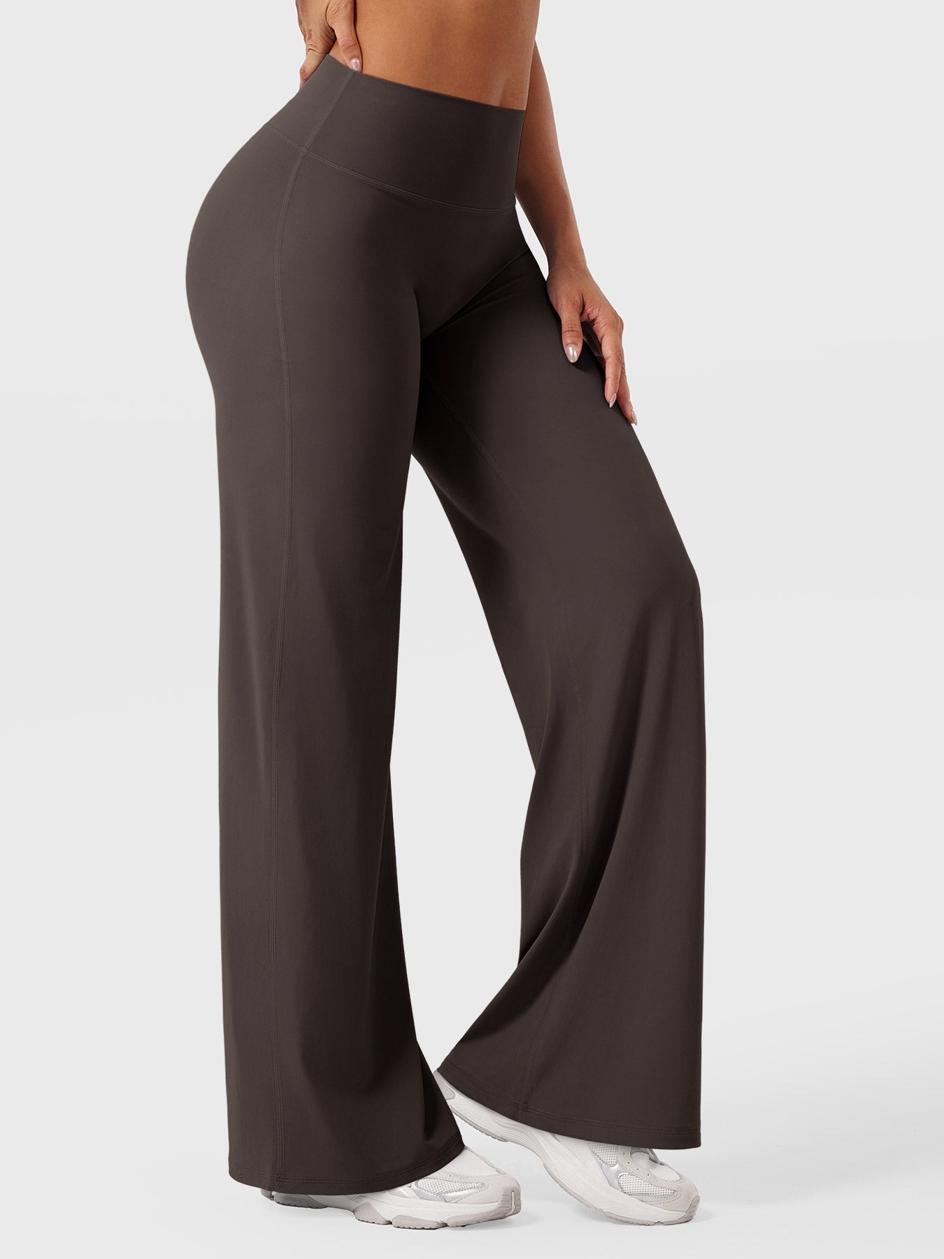 Livia Straight-Leg Leggings