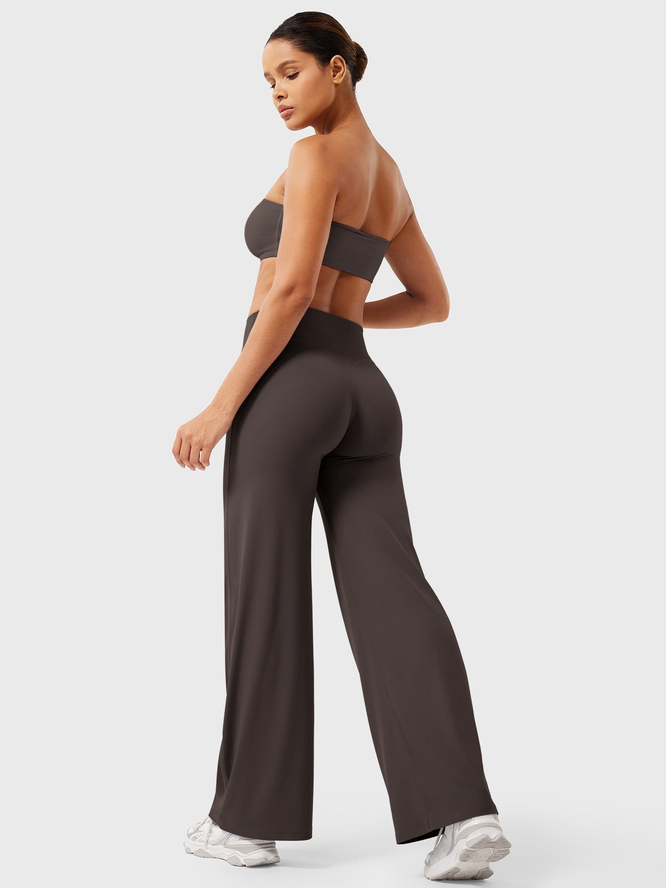 Livia Straight-Leg Leggings