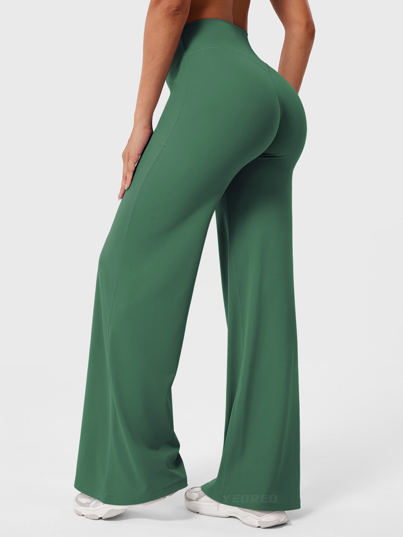 Livia Straight-Leg Leggings