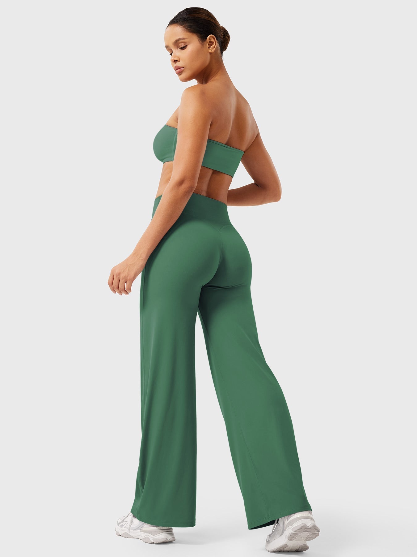 Livia Straight-Leg Leggings