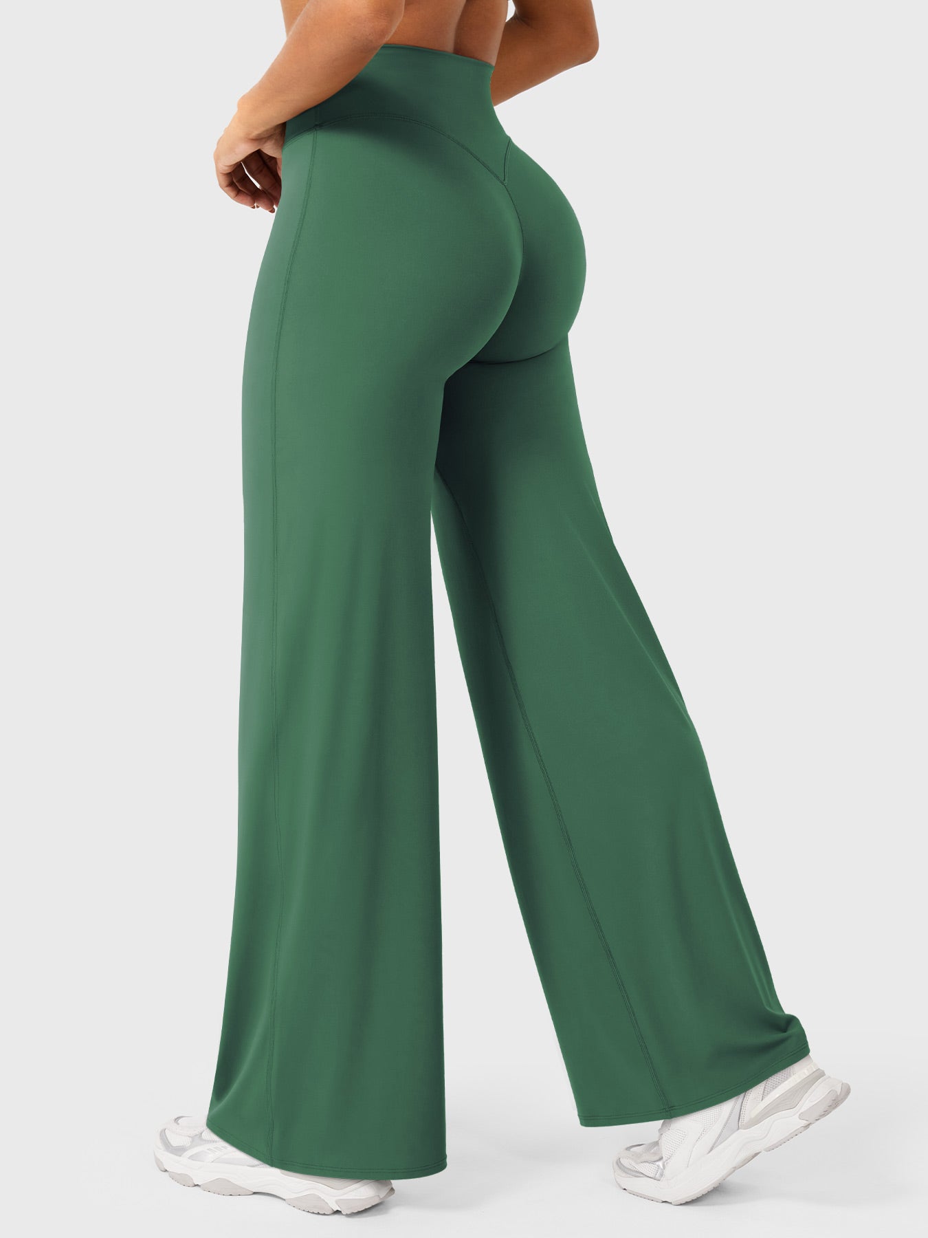 Livia Straight-Leg Leggings
