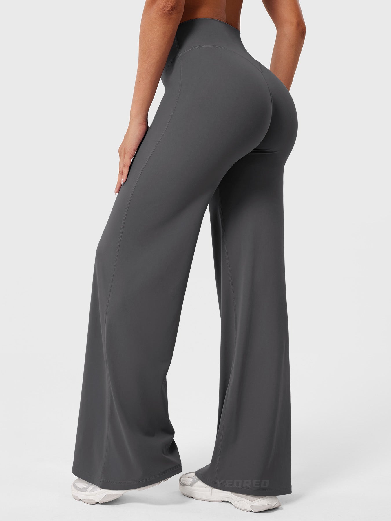 Livia Straight-Leg Leggings