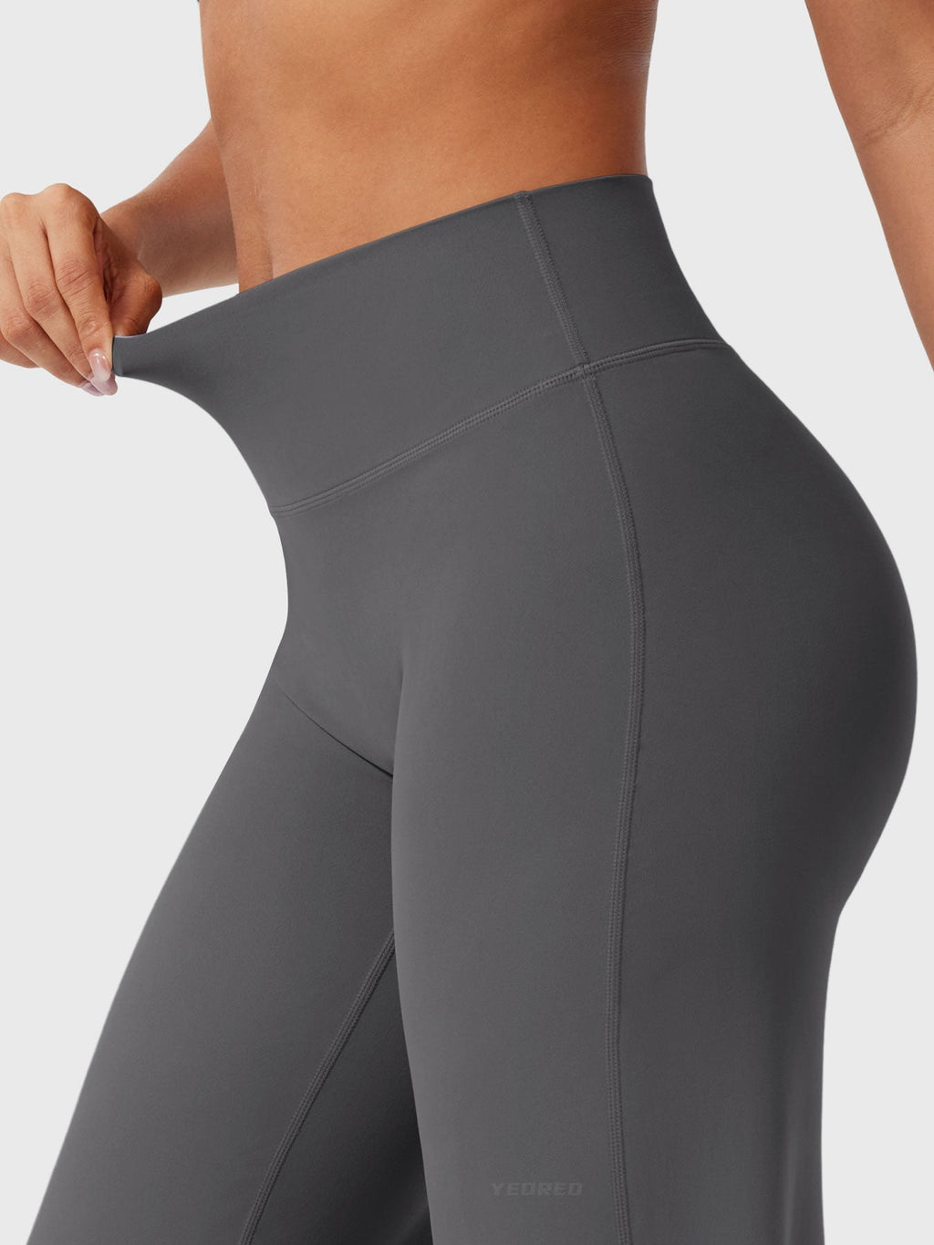 Livia Straight-Leg Leggings