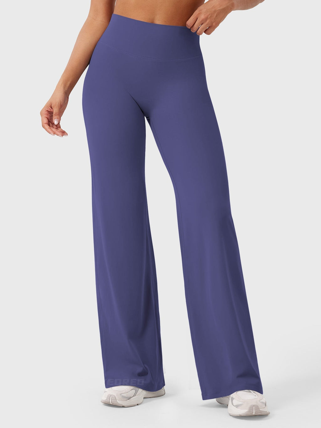 Livia Straight-Leg Leggings