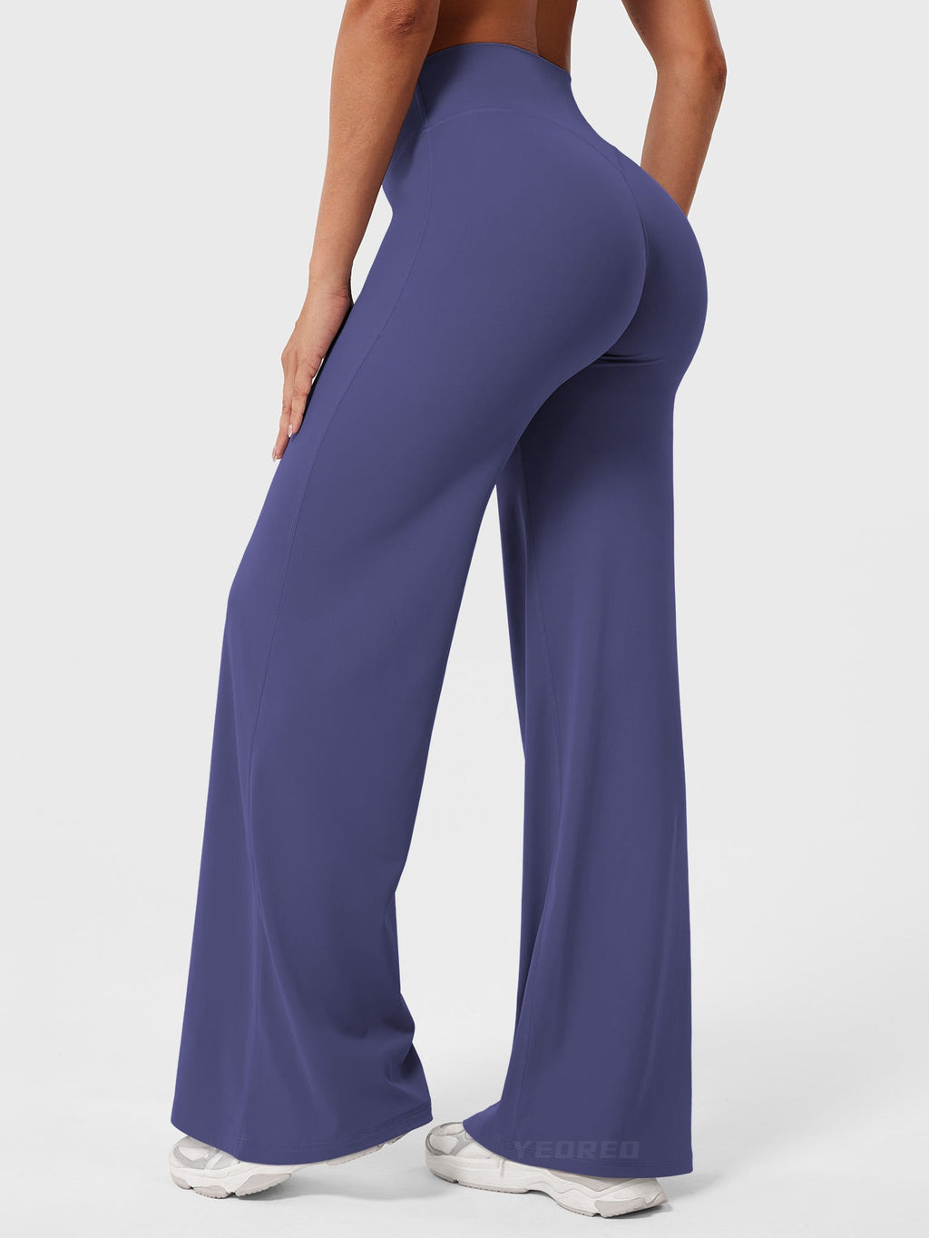 Livia Straight-Leg Leggings