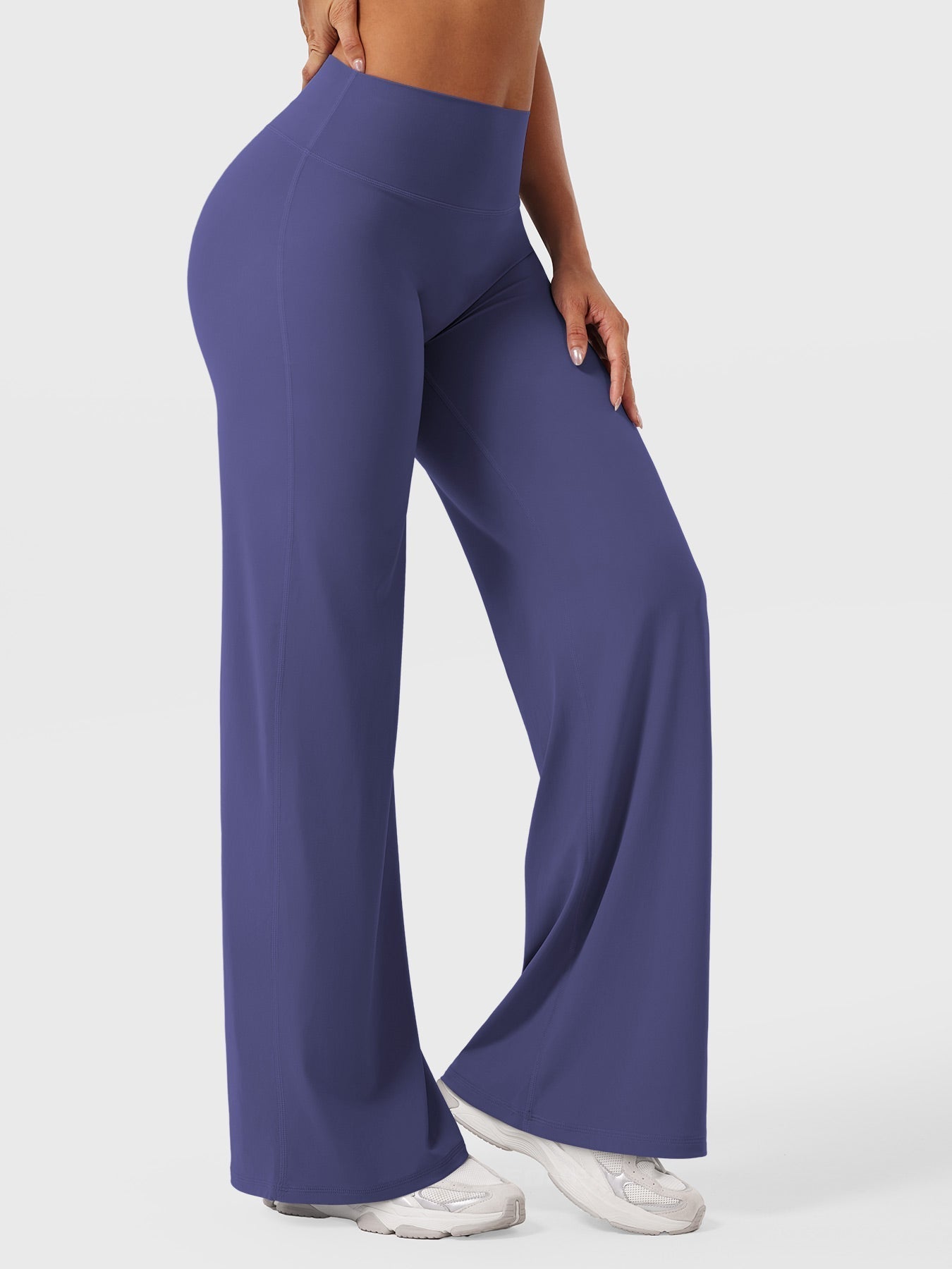 Livia Straight-Leg Leggings
