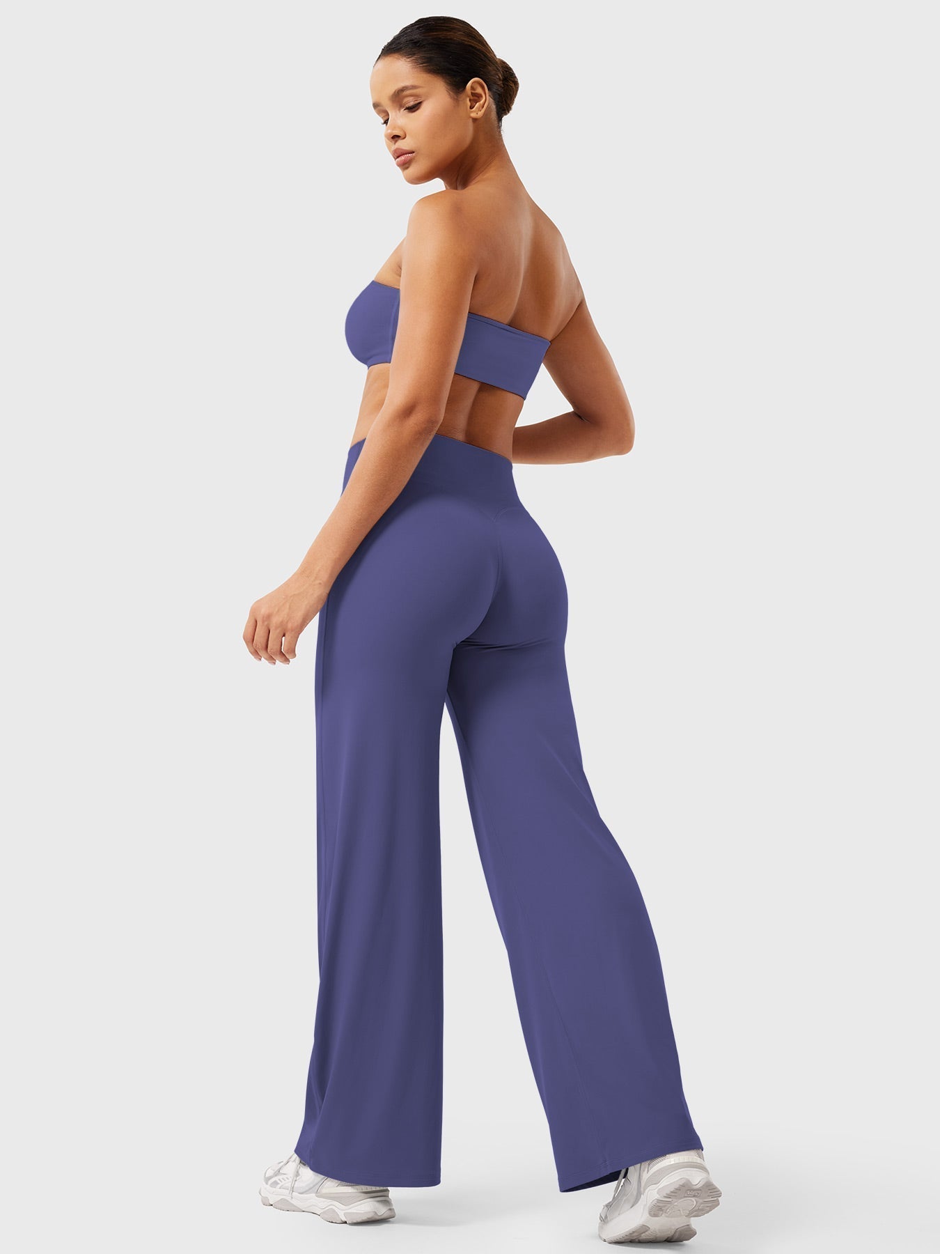 Livia Straight-Leg Leggings