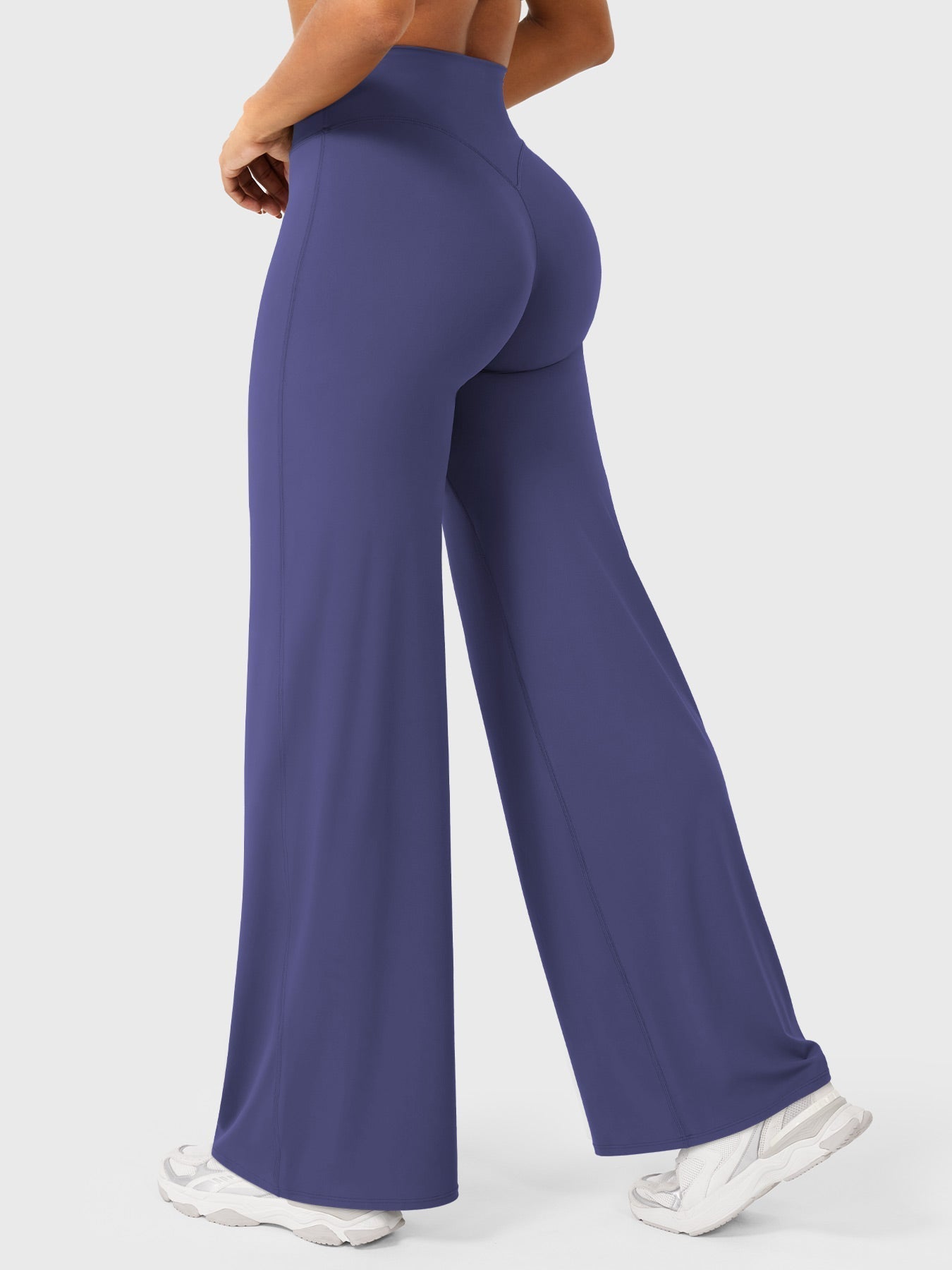 Livia Straight-Leg Leggings