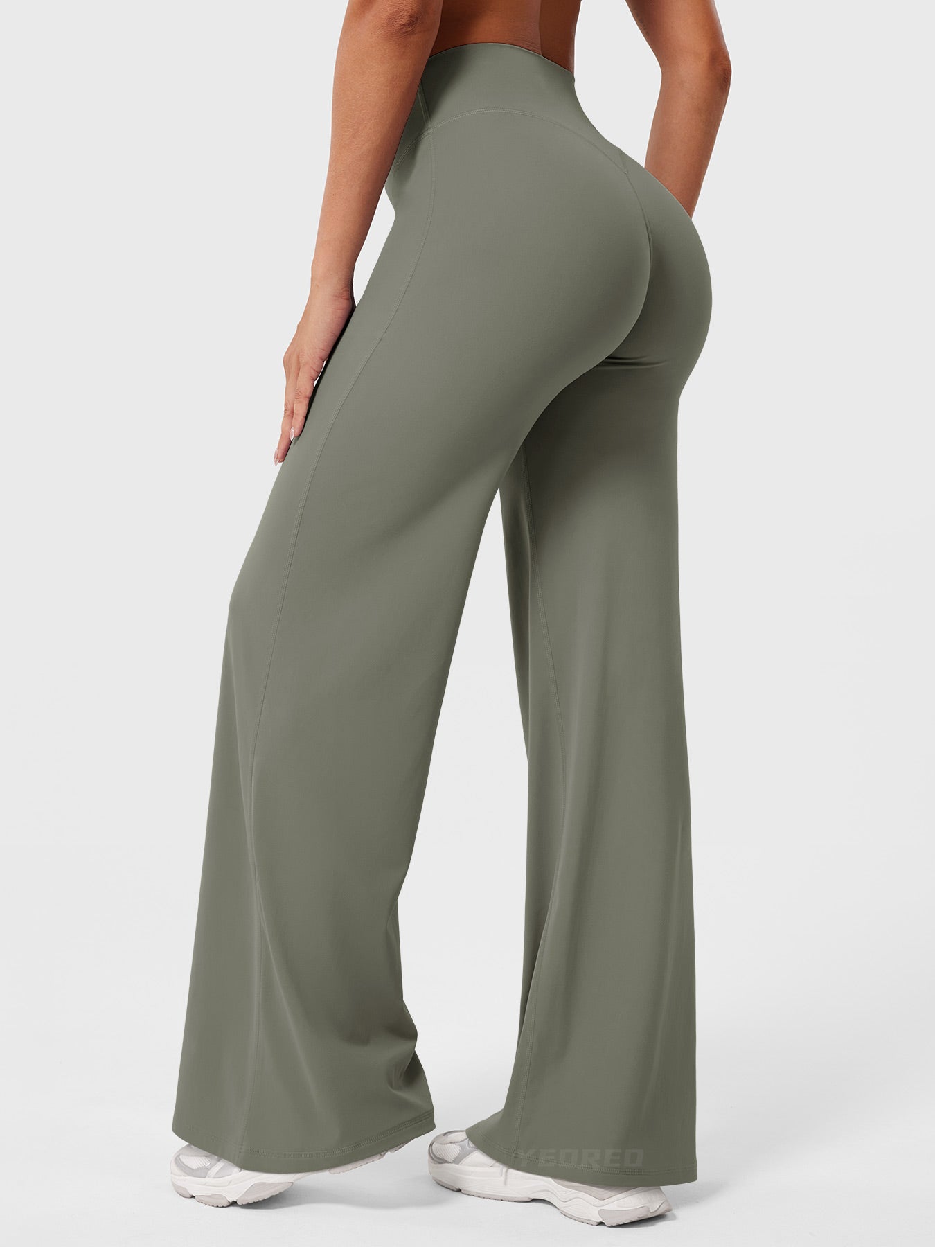 Livia Straight-Leg Leggings
