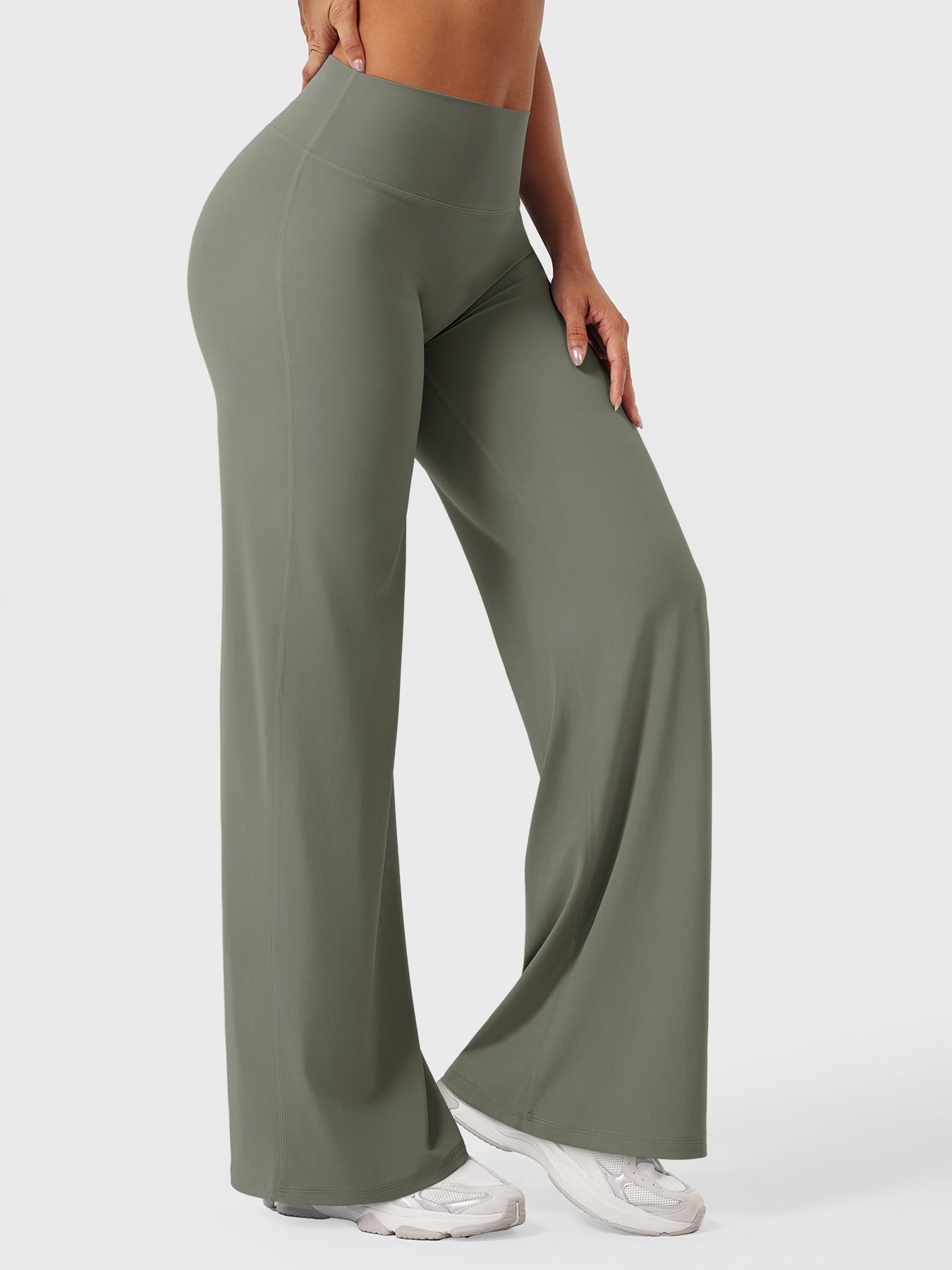 Livia Straight-Leg Leggings