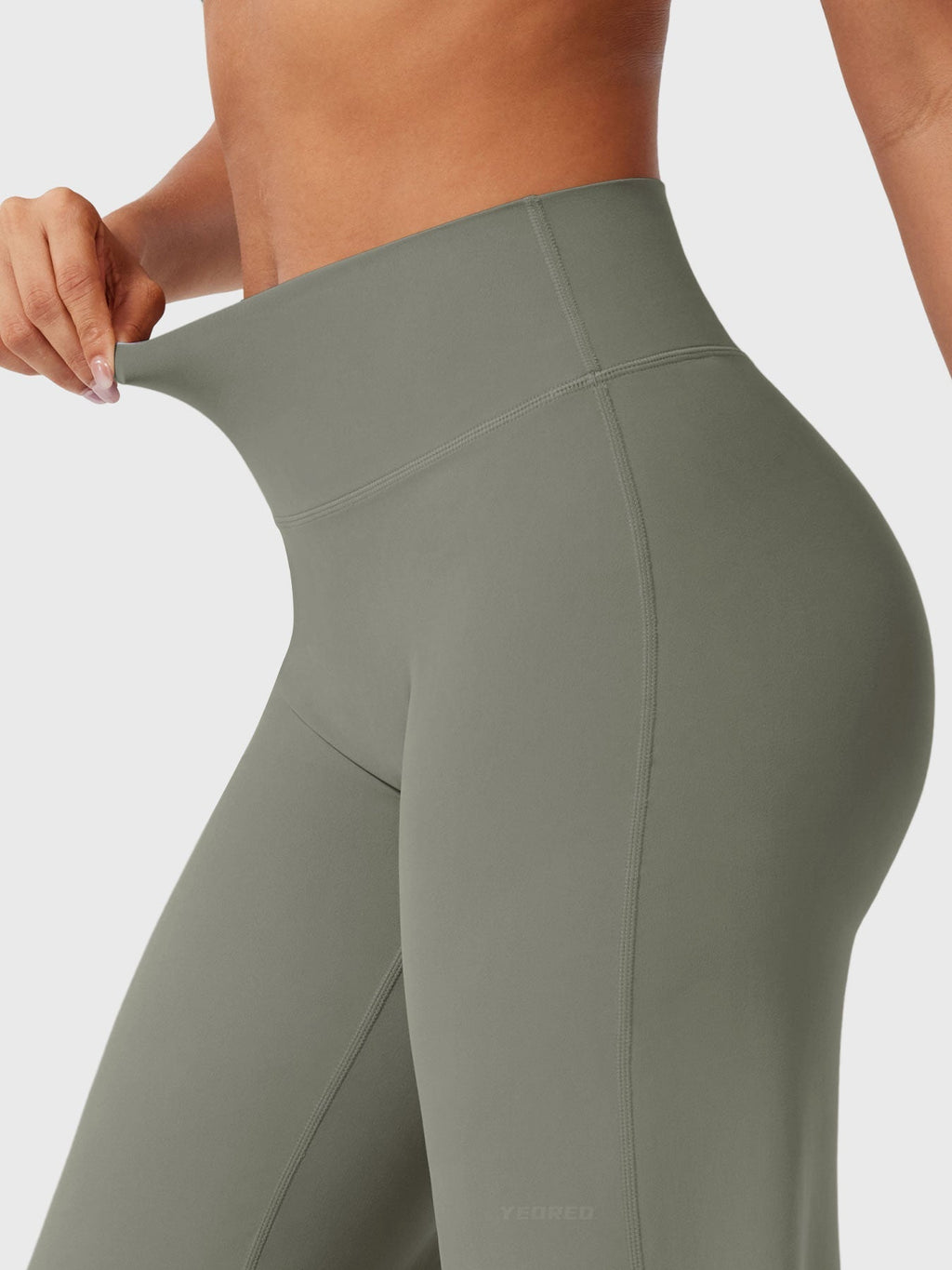 Livia Straight-Leg Leggings