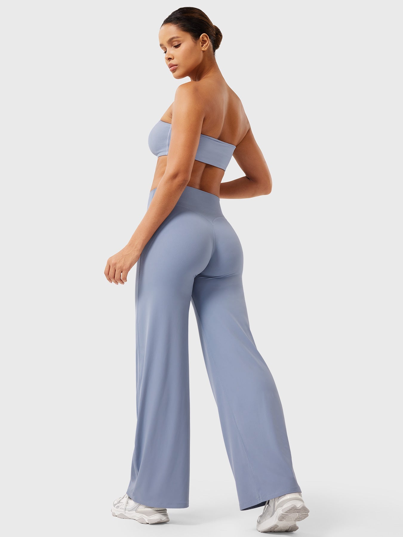 Livia Straight-Leg Leggings