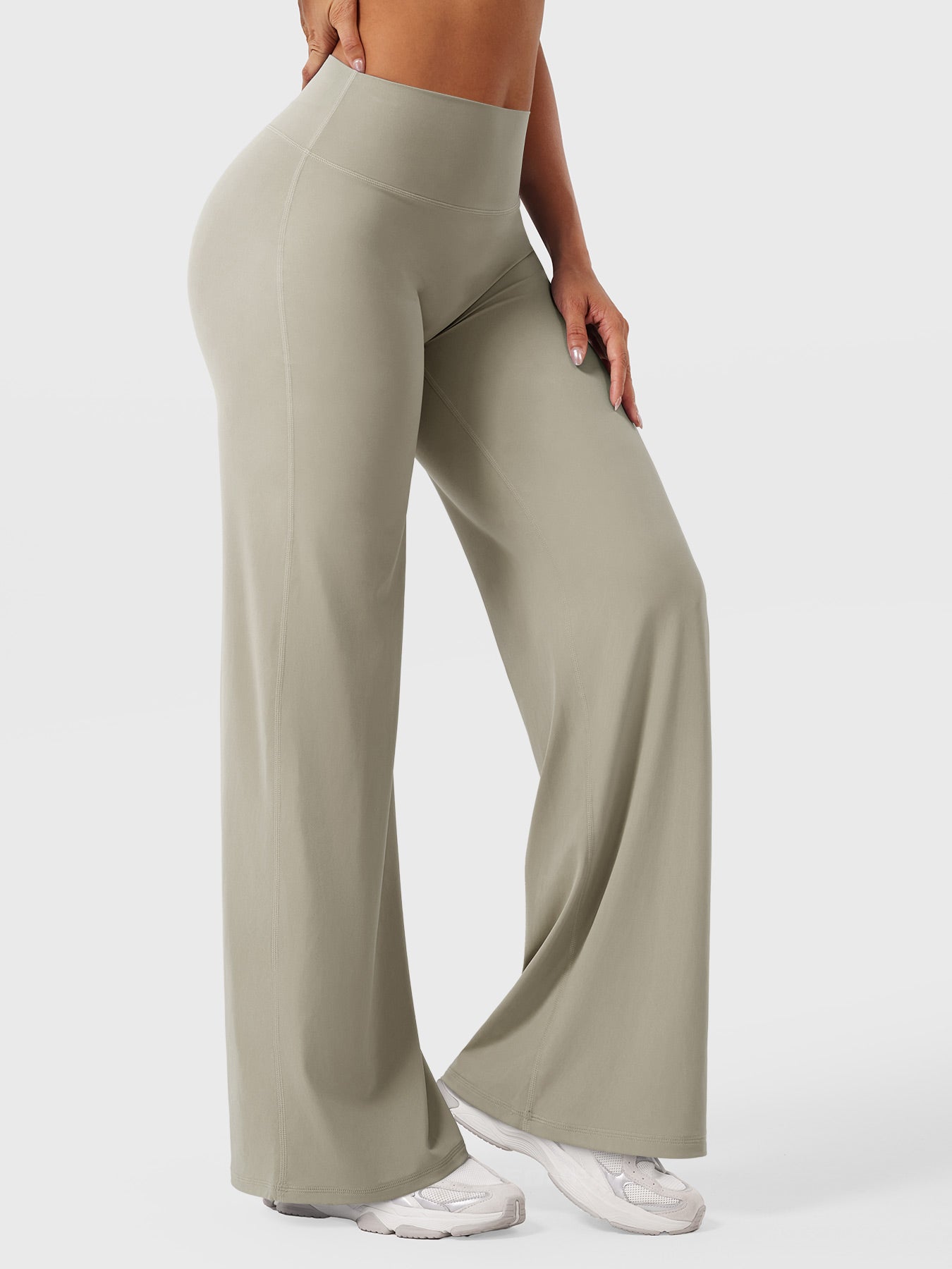 Livia Straight-Leg Leggings