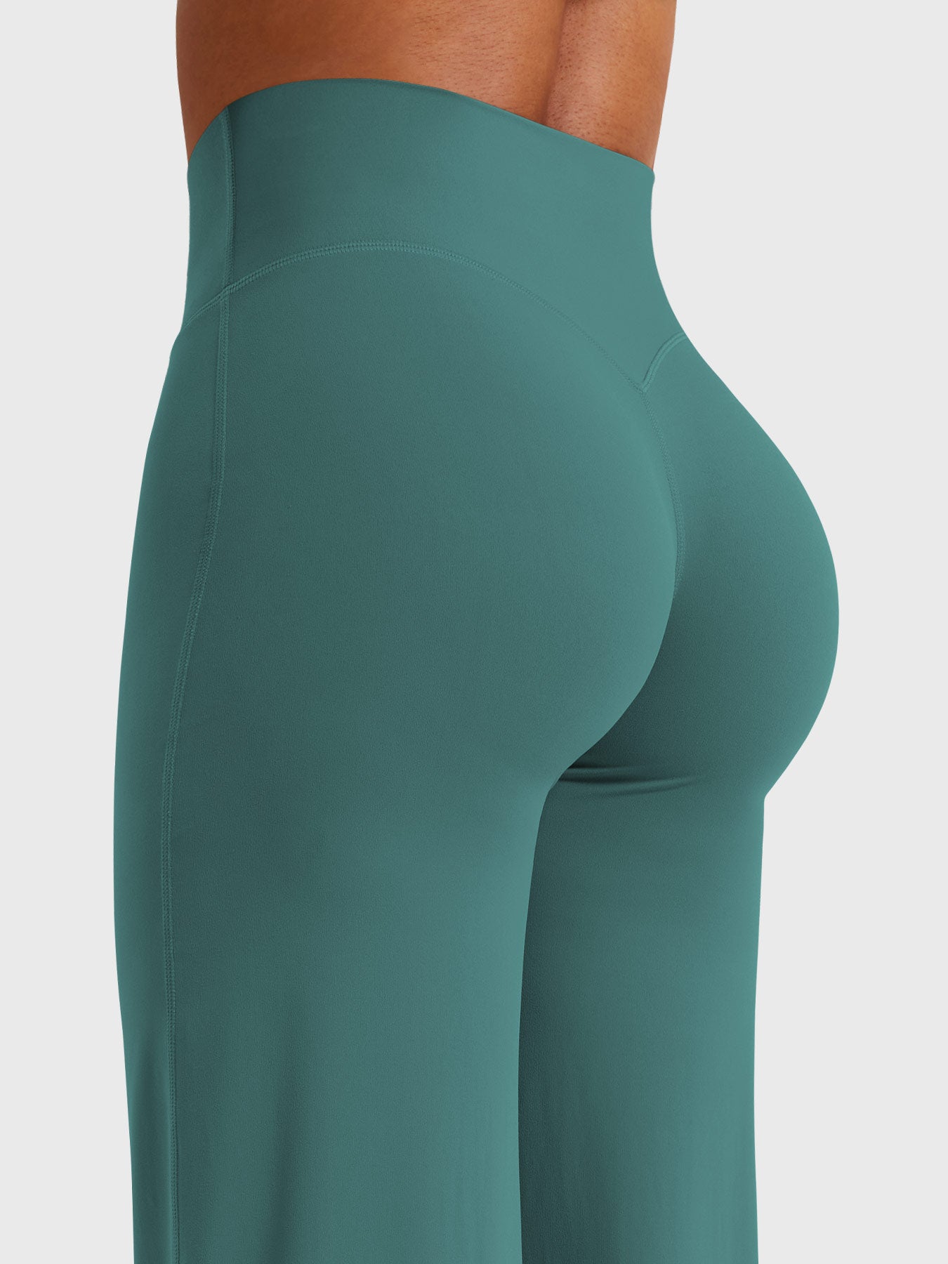 Livia Straight-Leg Leggings