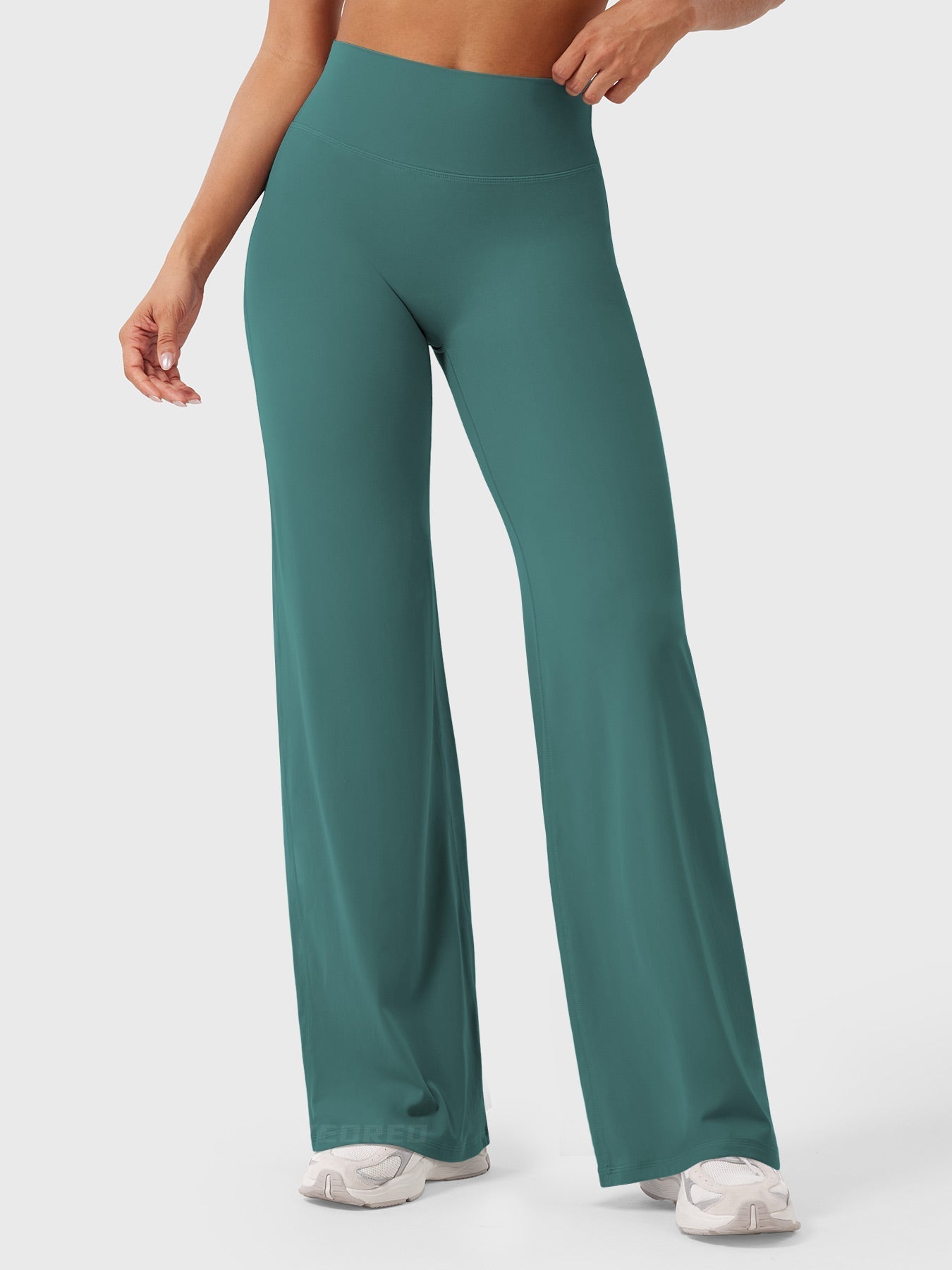 Livia Straight-Leg Leggings