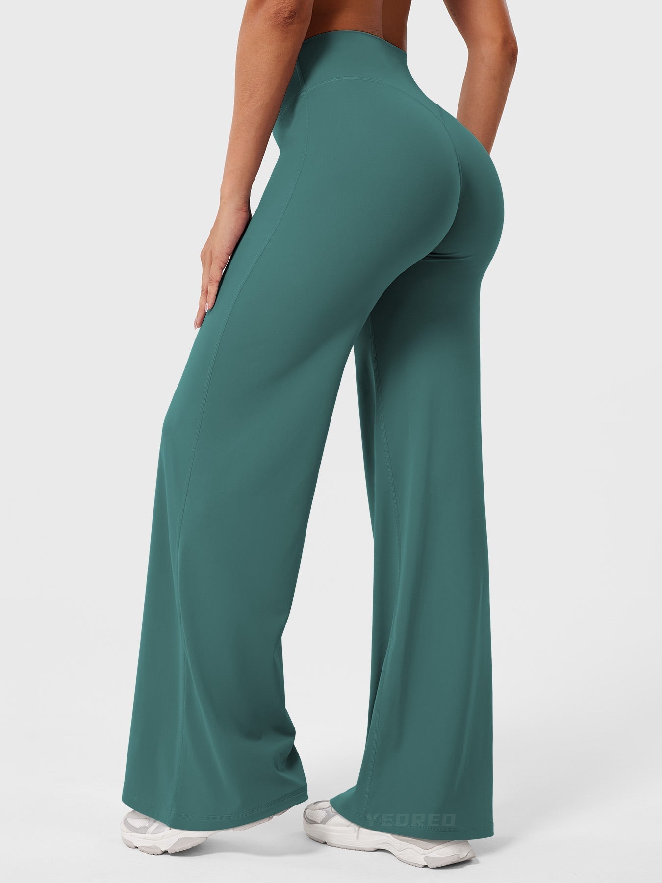 Livia Straight-Leg Leggings