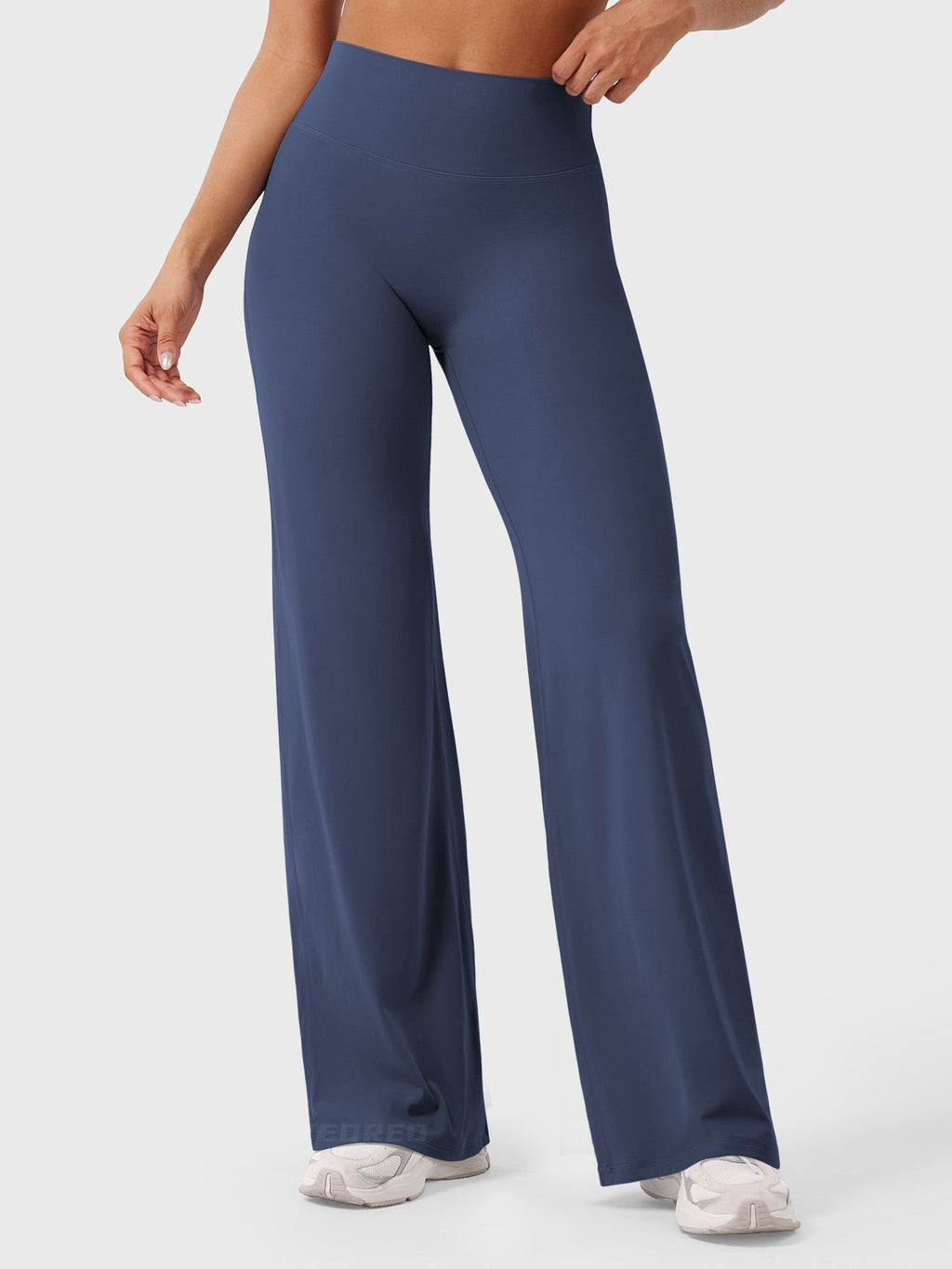 Livia Straight-Leg Leggings
