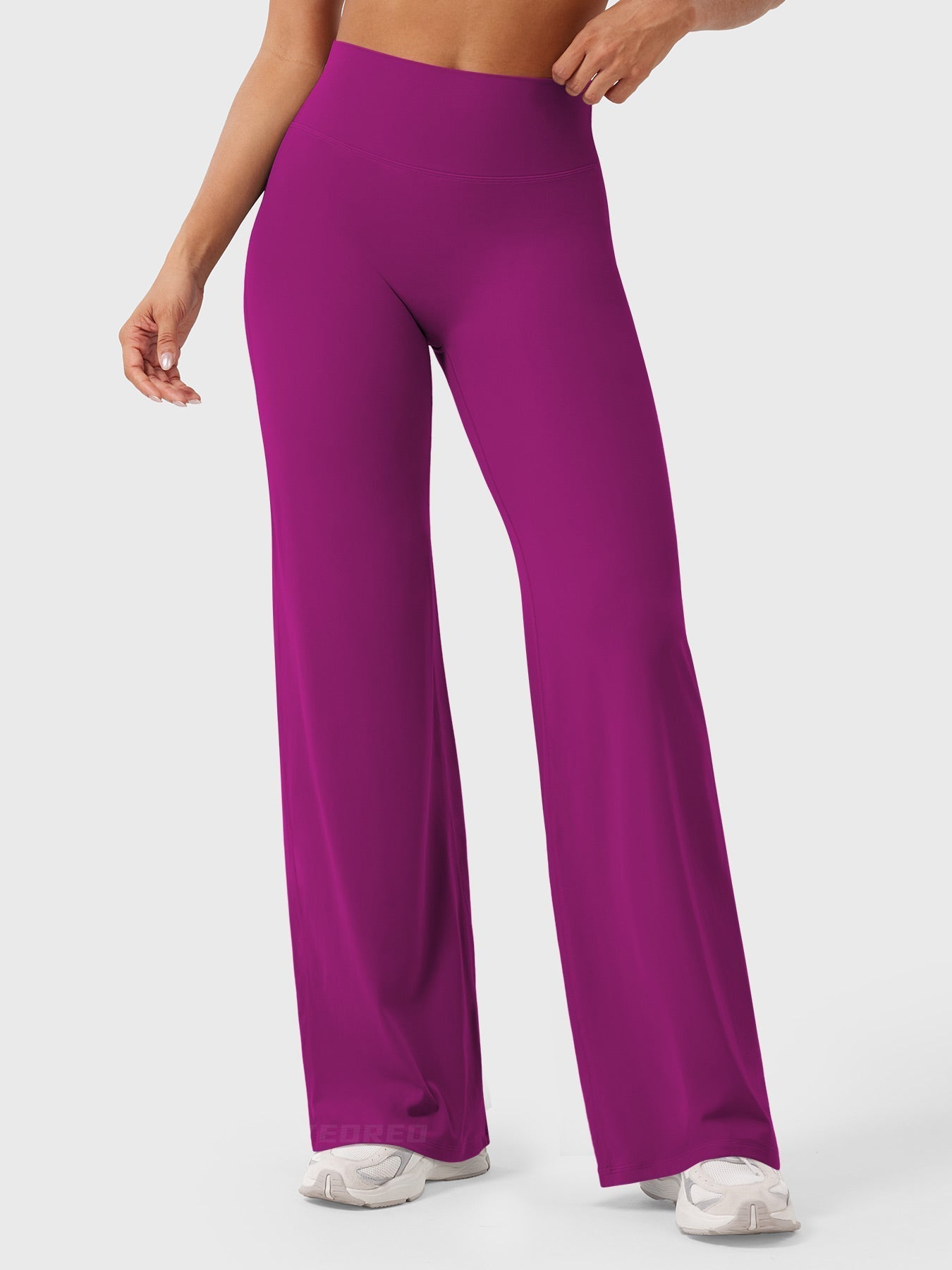 Livia Straight-Leg Leggings