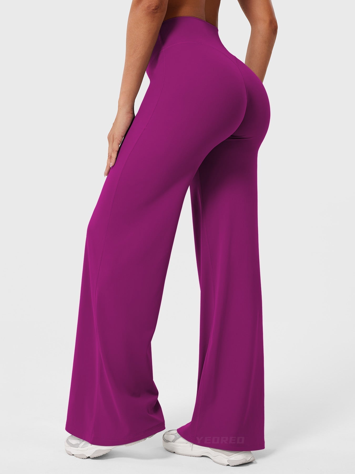 Livia Straight-Leg Leggings