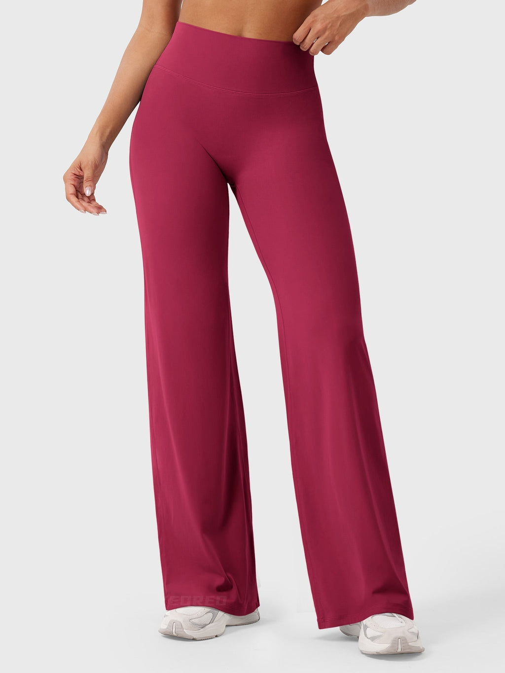 Livia Straight-Leg Leggings