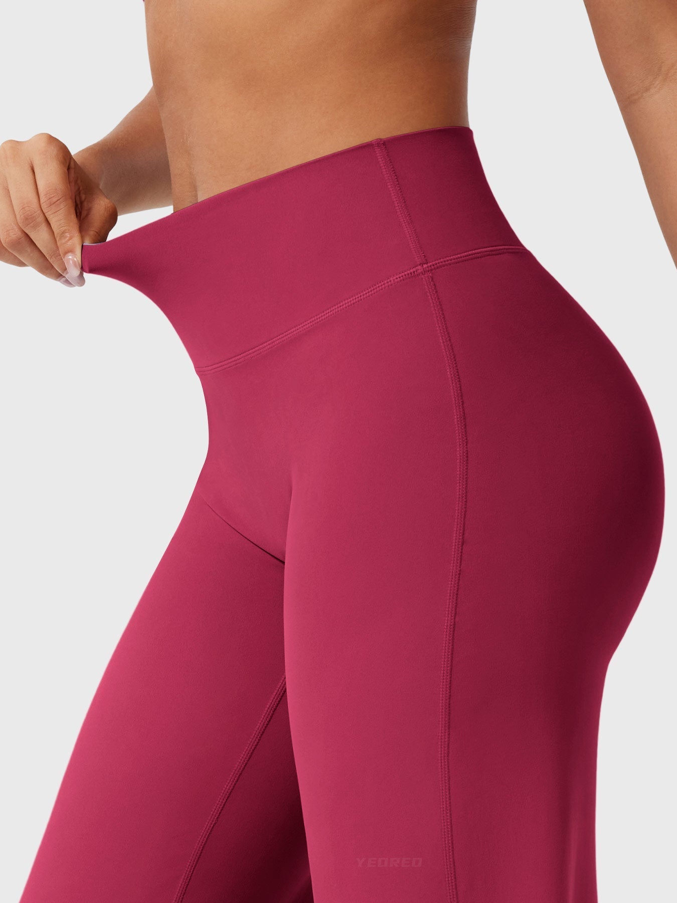 Livia Straight-Leg Leggings