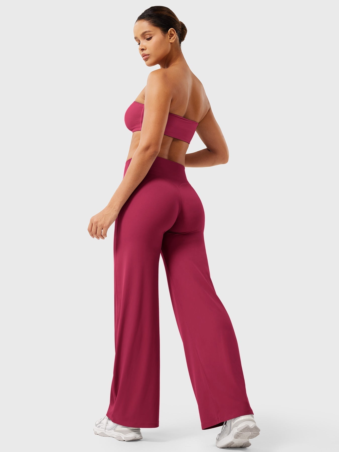 Livia Straight-Leg Leggings